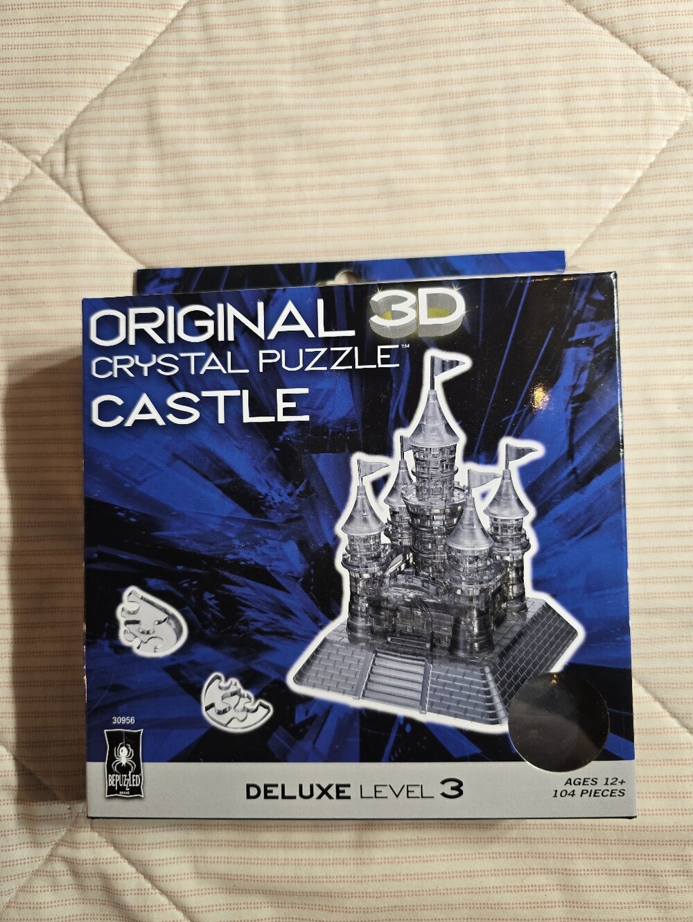 BePuzzled Original 3D Crystal Puzzle Castle Level 3 Deluxe Brainteaser - Picture 5 of 9